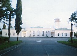Старое здание аэровокзала